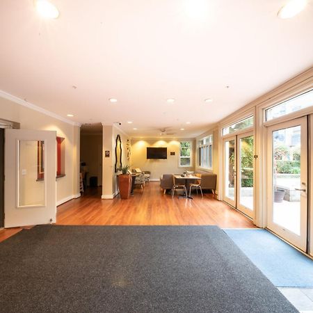 Modern Downtown Top Floor Penthouse With Bay Views Seattle Esterno foto