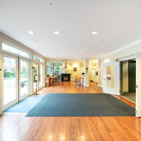 Modern Downtown Top Floor Penthouse With Bay Views Seattle Esterno foto