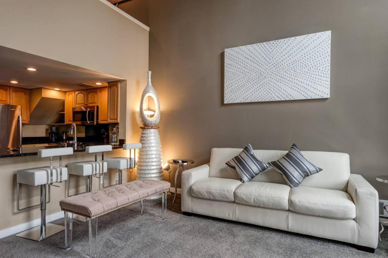 Modern Downtown Top Floor Penthouse With Bay Views Seattle Esterno foto