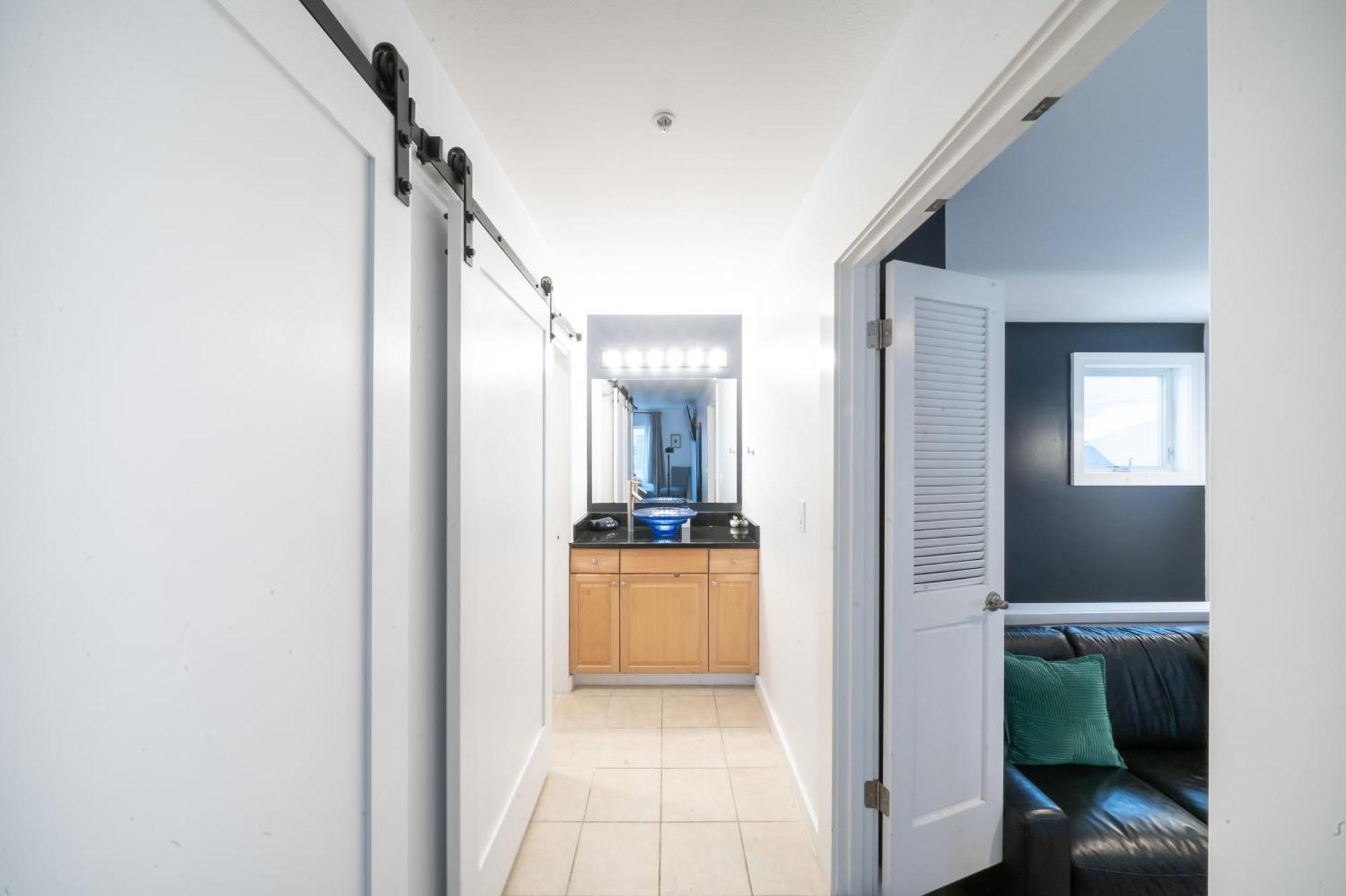 Modern Downtown Top Floor Penthouse With Bay Views Seattle Esterno foto