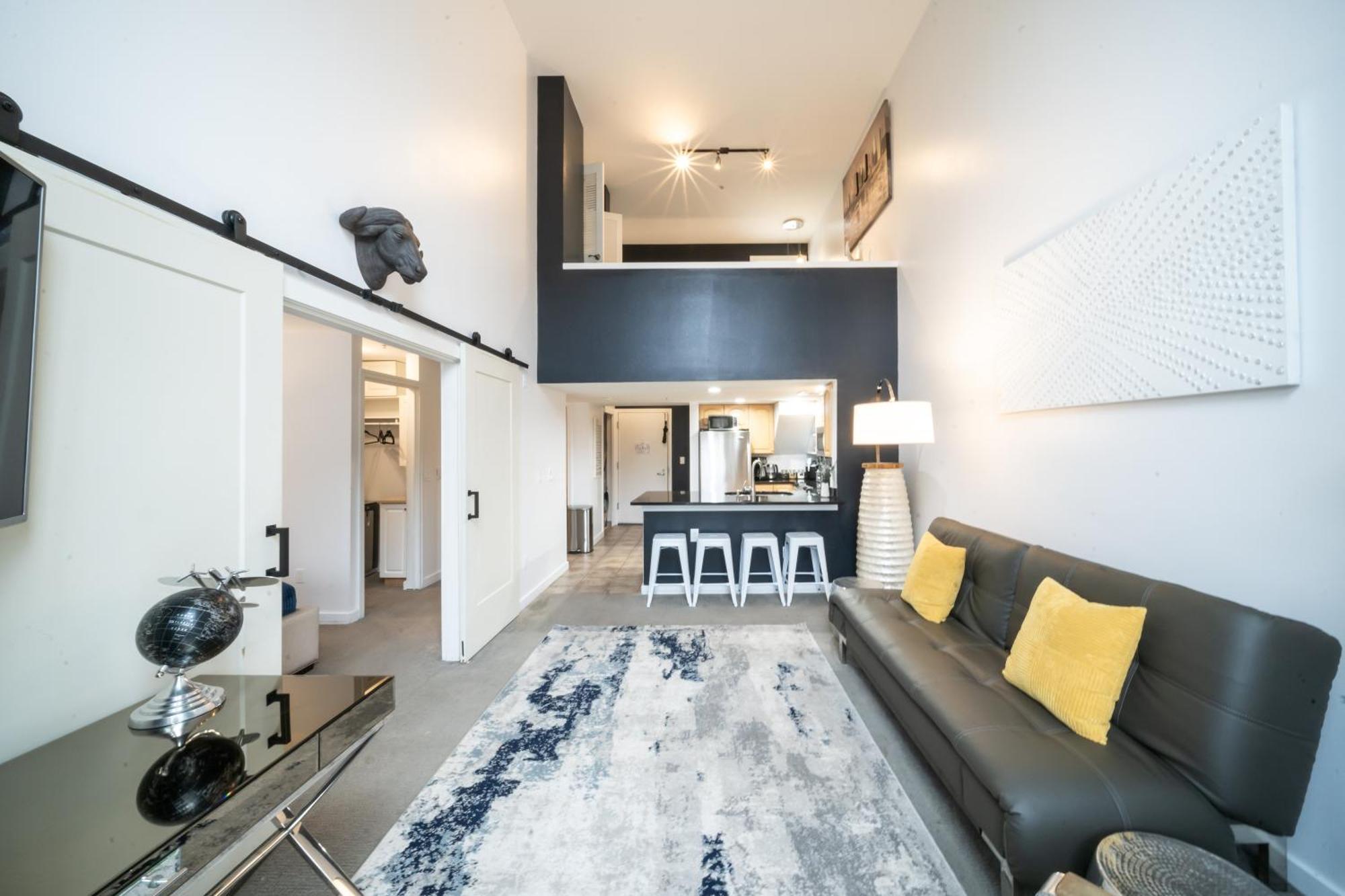 Modern Downtown Top Floor Penthouse With Bay Views Seattle Esterno foto